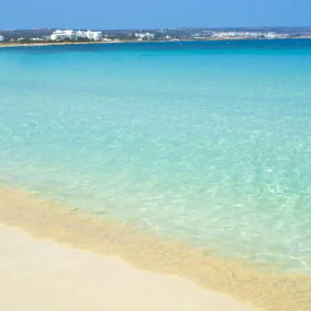 Rent Your Dream In And Look Forward To Relaxing Beside Your Private Pool, 1232 *